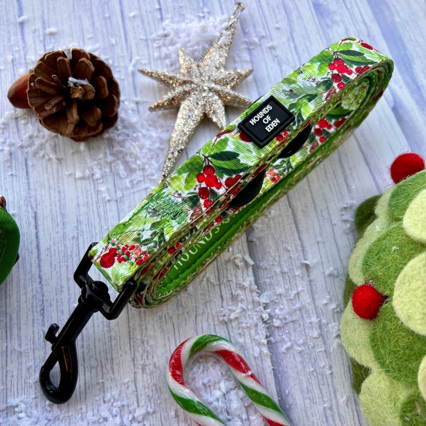 Winter Spruce & Berries Design Poop Bag Holder - The Bark Market