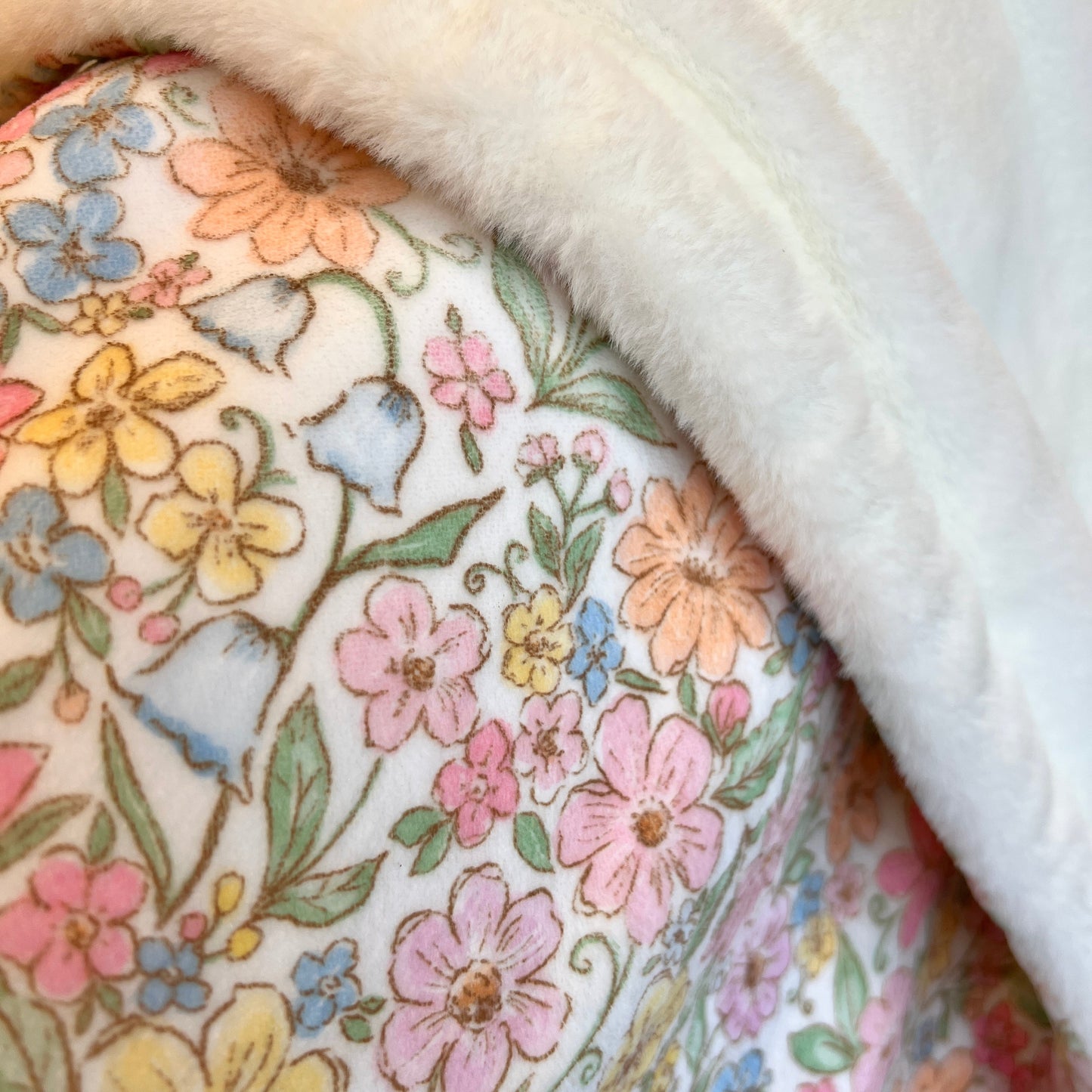 Pastel Petal - Supaw Sized Faux Fur Blanket - The Bark Market