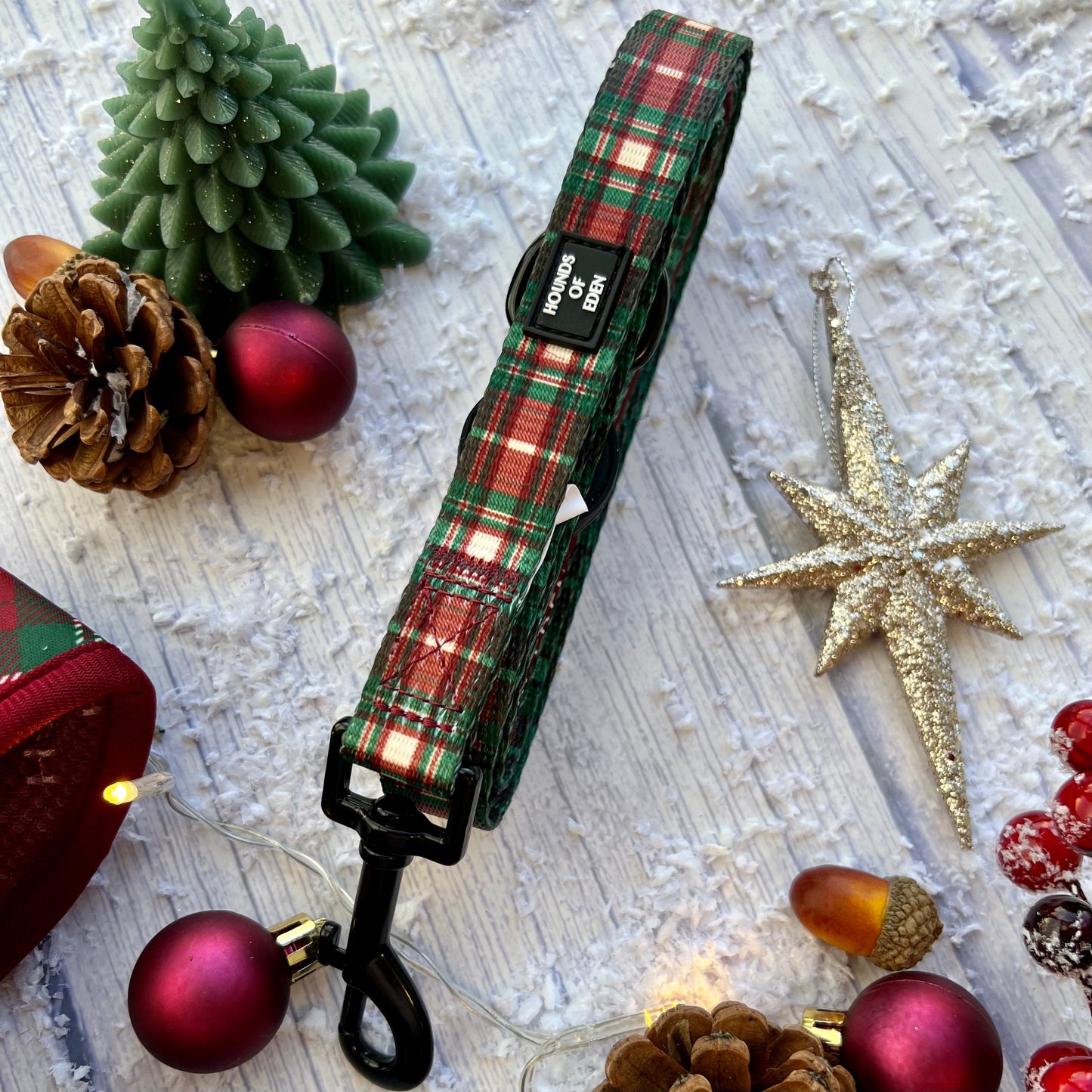 Tartan Me Up - Red & Cream Tartan Design Dog Lead - The Bark Market