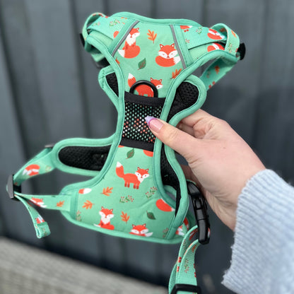 Inquisitive Fox No Pull Tactical Dog Harness – Green Fox Print, Adjustable, Step-In (XS-XL) - The Bark Market