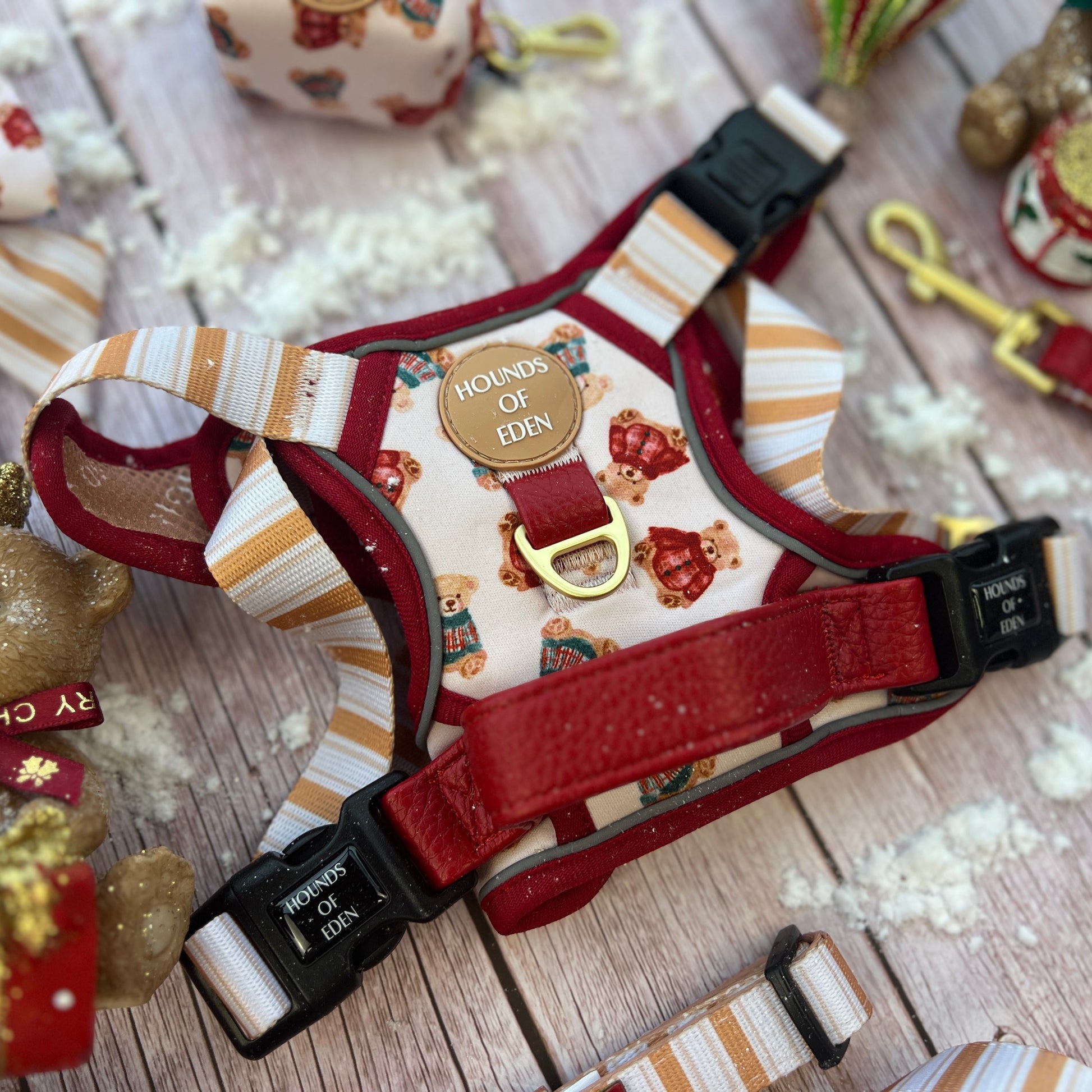Harrold + Hattie Bears Dog Collar + Tag Holder - The Bark Market