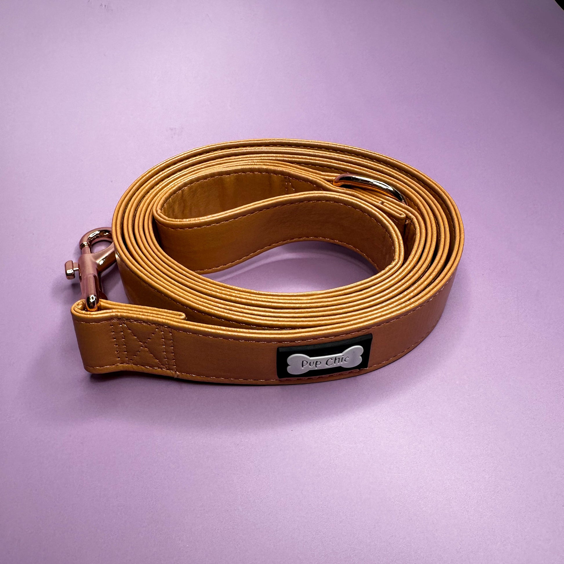 Alfresco Pup vegan leather 5ft dog lead - The Bark Market