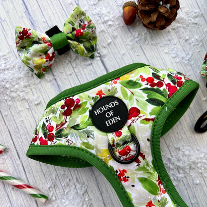Winter Spruce & Berries Design Poop Bag Holder - The Bark Market