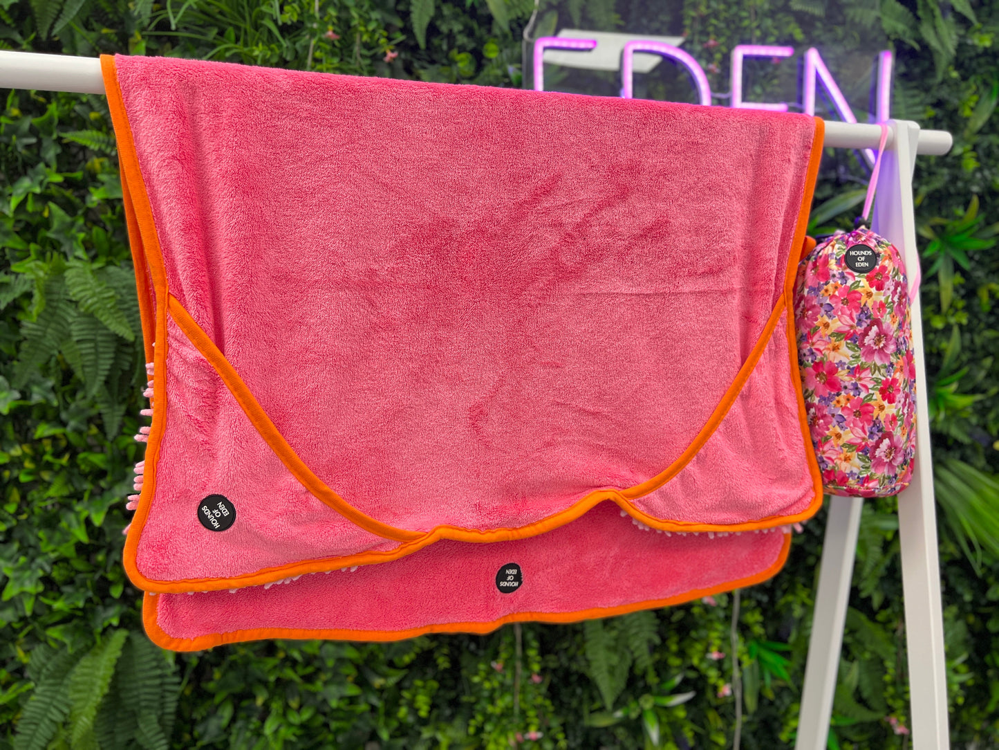Florentina - Dog Towel + Carry Bag - The Bark Market