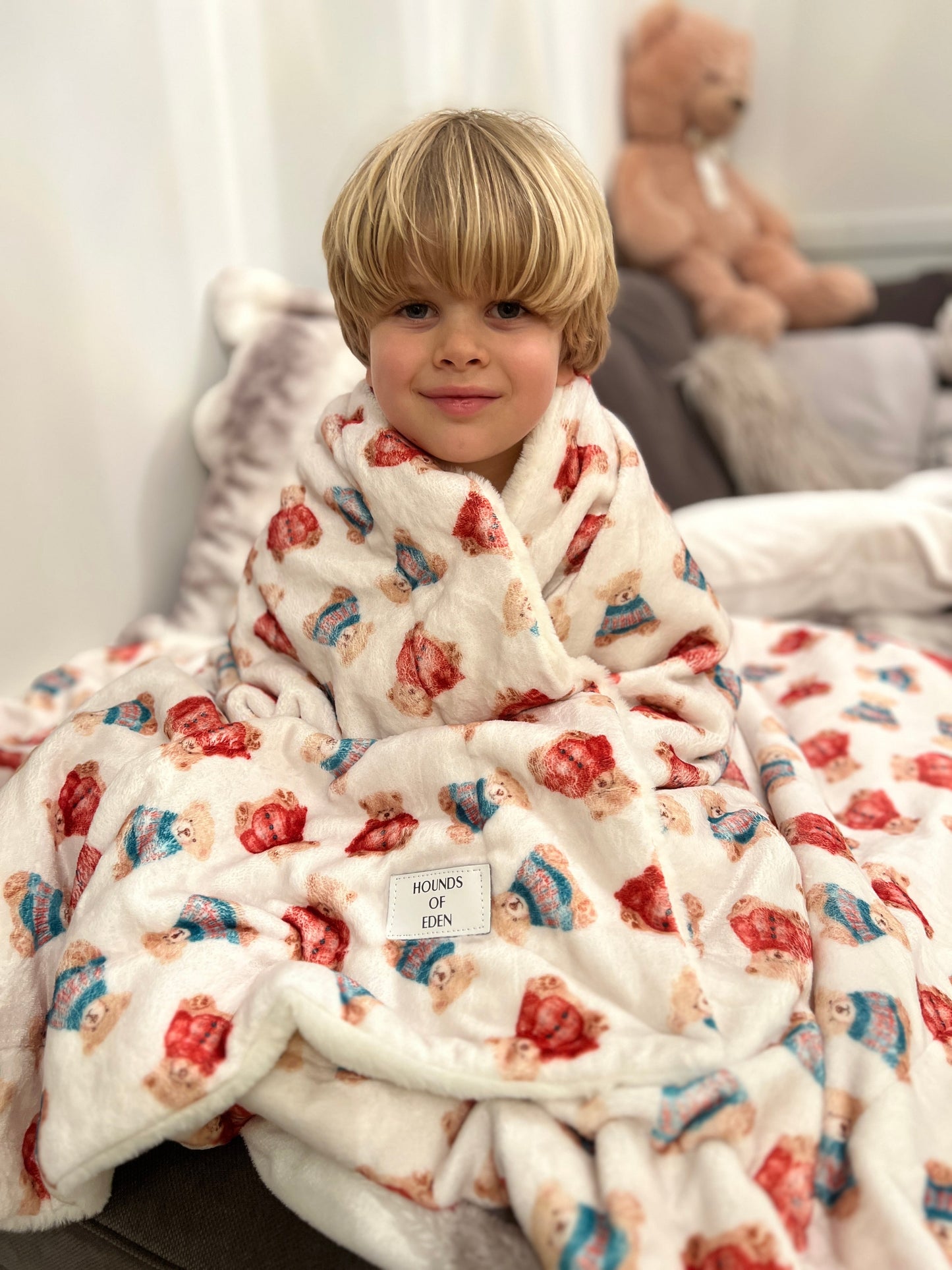 Harrold + Hattie Bears - Supaw Sized Faux Fur Blanket - The Bark Market