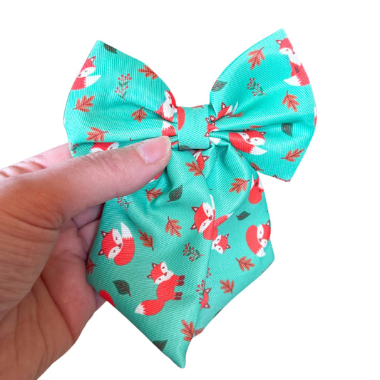 Inquisitive Fox Sailor Bow Tie for Dog - The Bark Market