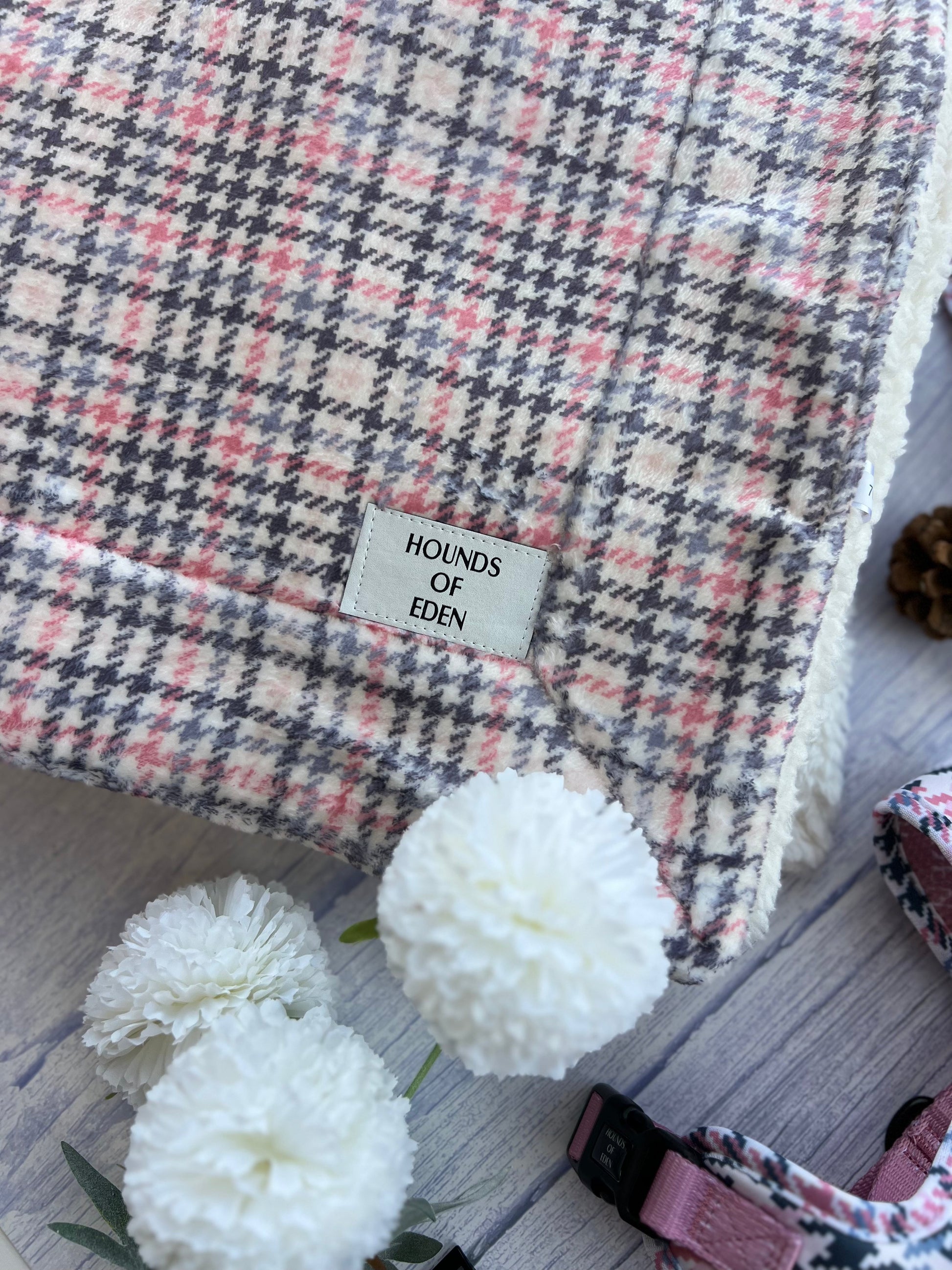 Pink Houndstooth Dog Harness (XXS-XS) - The Bark Market
