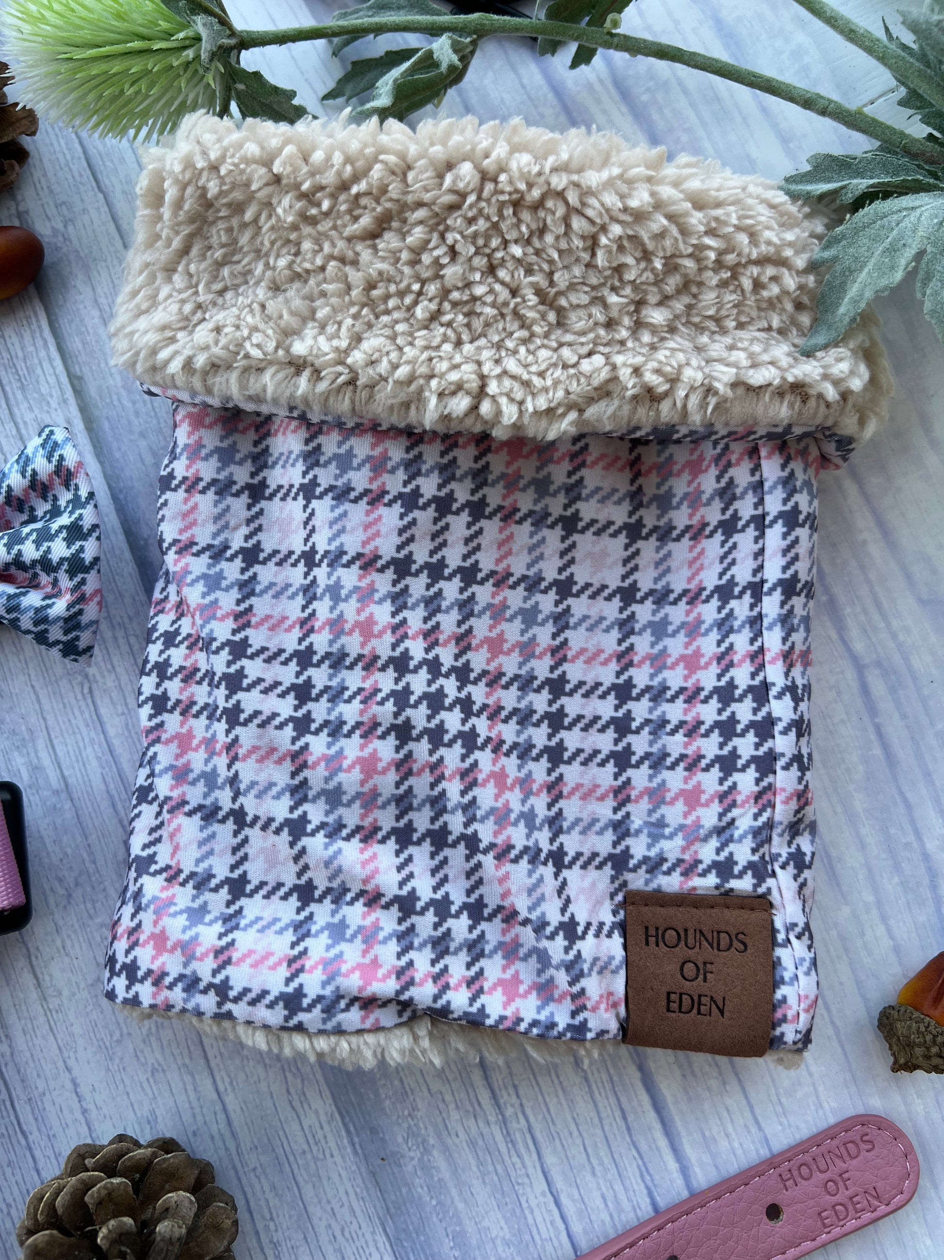 Pink Houndstooth Dog Harness (XXS-XS) - The Bark Market