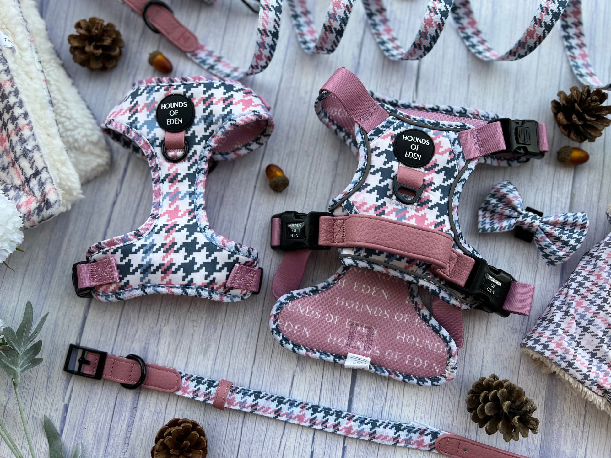 Pink Houndstooth Design Poop Bag Holder - The Bark Market