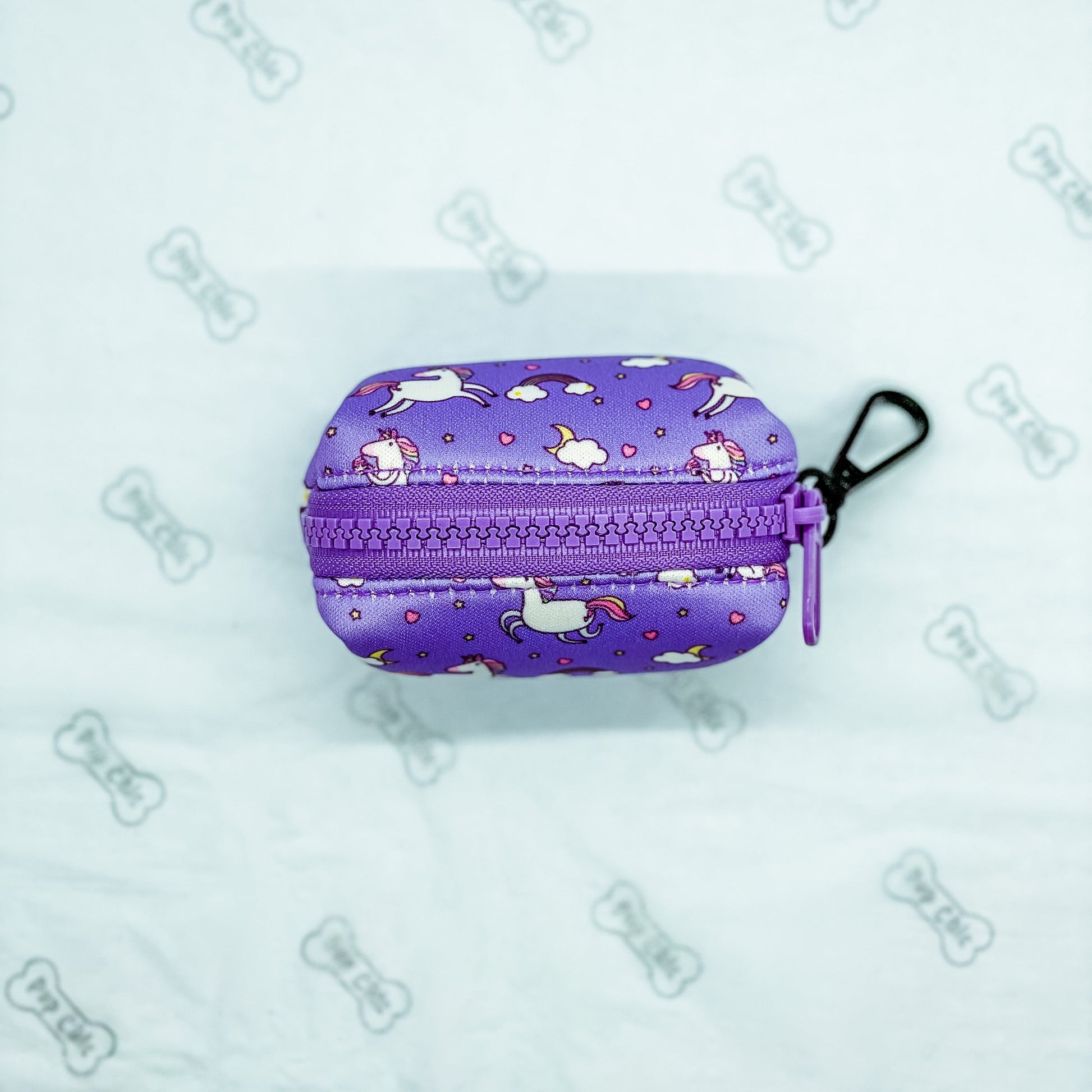 Daydreams and Unicorns Poo Bag Holder - The Bark Market
