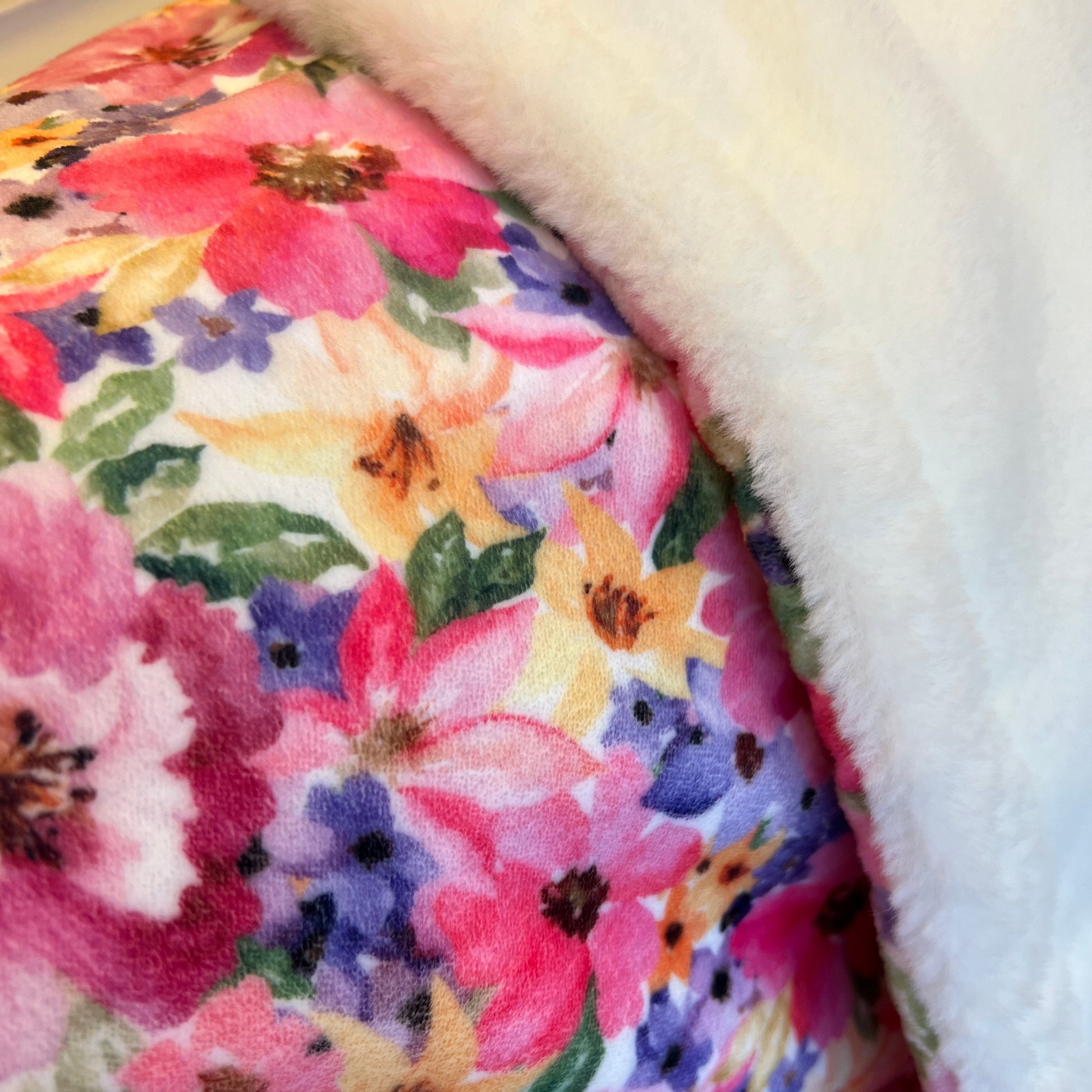 Florentina - Supaw Sized Faux Fur Blanket - The Bark Market