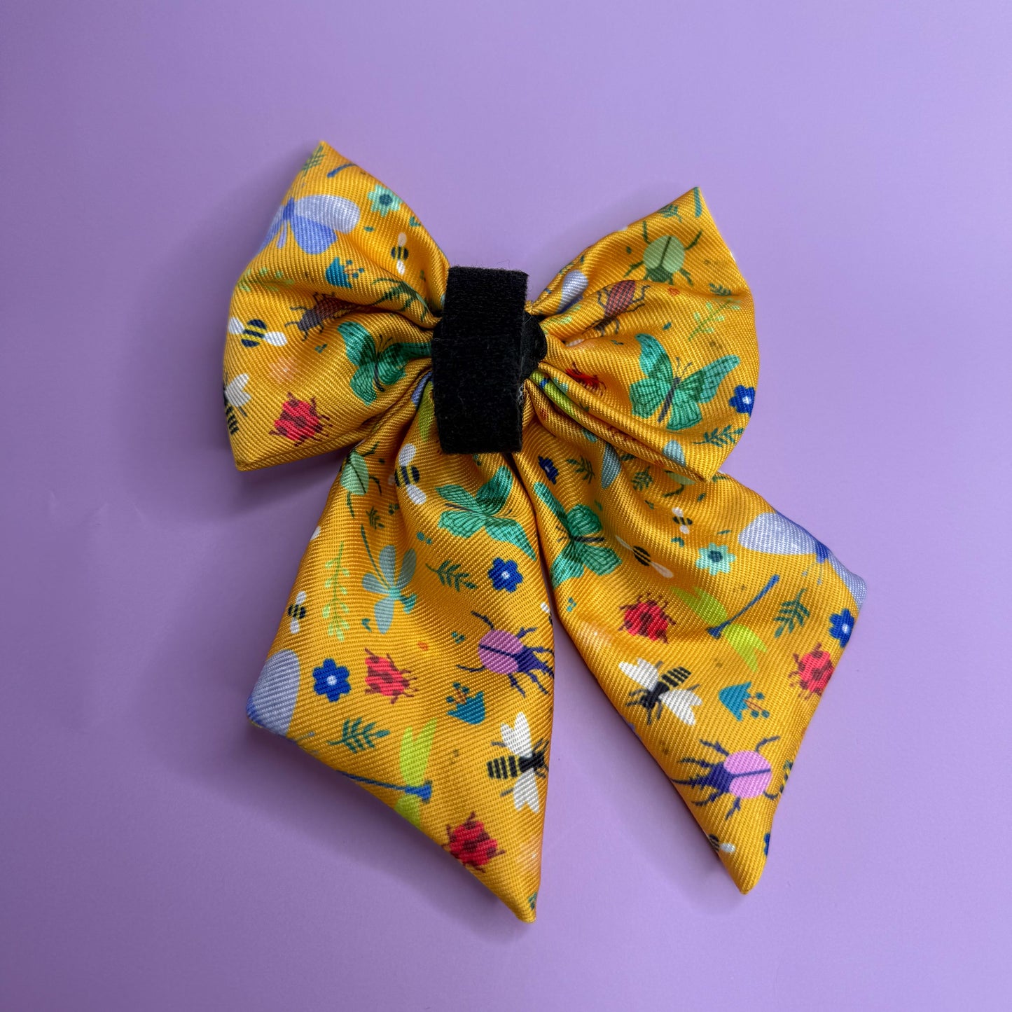 Summer Buzzin’ Sailor bow - The Bark Market
