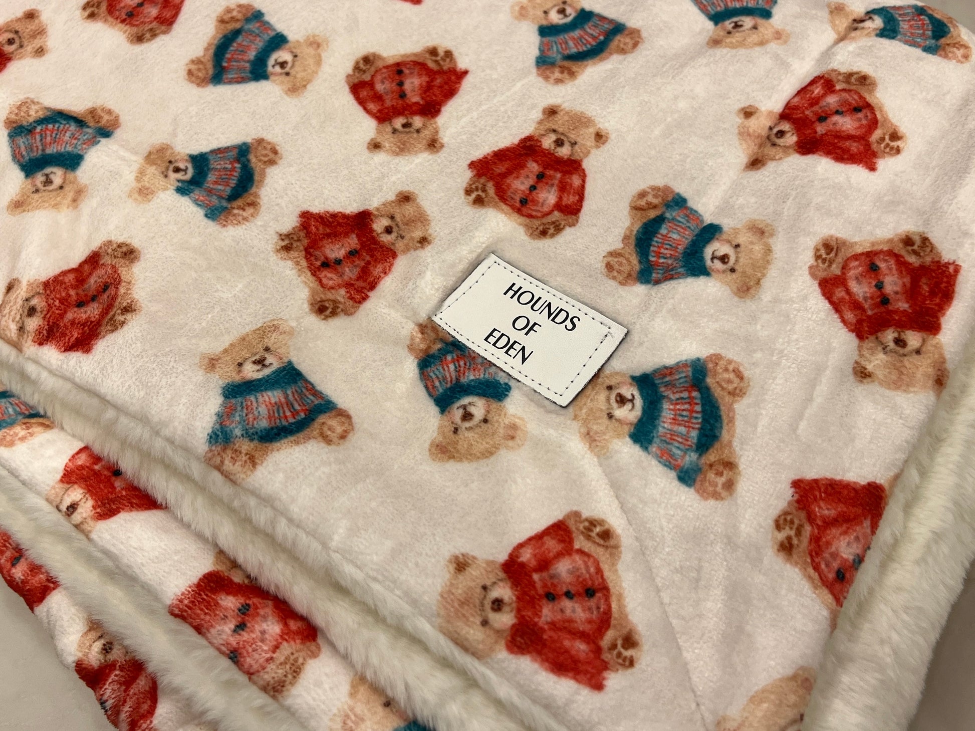 Harrold + Hattie Bears - Supaw Sized Faux Fur Blanket - The Bark Market