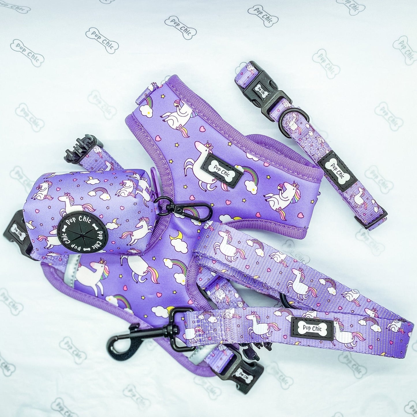 Daydreams and Unicorns Poo Bag Holder
